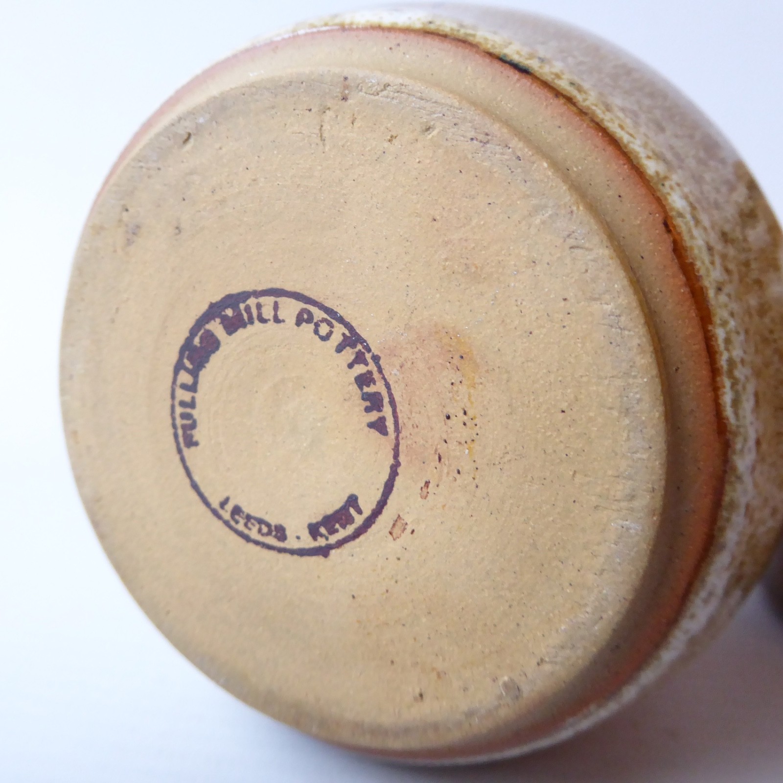 5 vintage Studio Pottery + stoneware vases bowls: Rye, Fulling Mill, Prinknash - Image 8