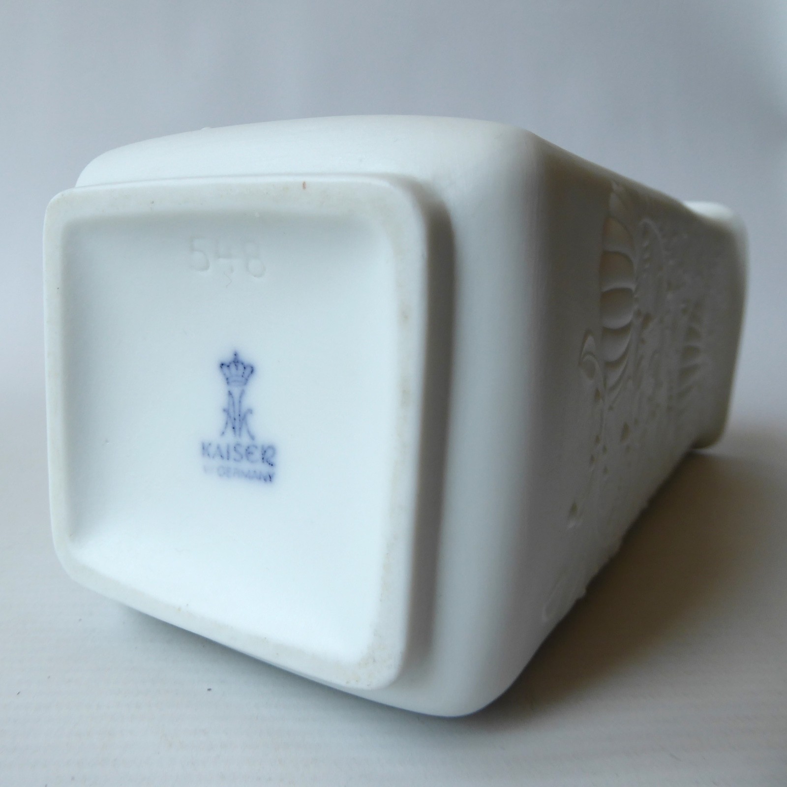 AK Kaiser Germany vintage bisque porcelain op-art square rectangular vase 548 - Image 14