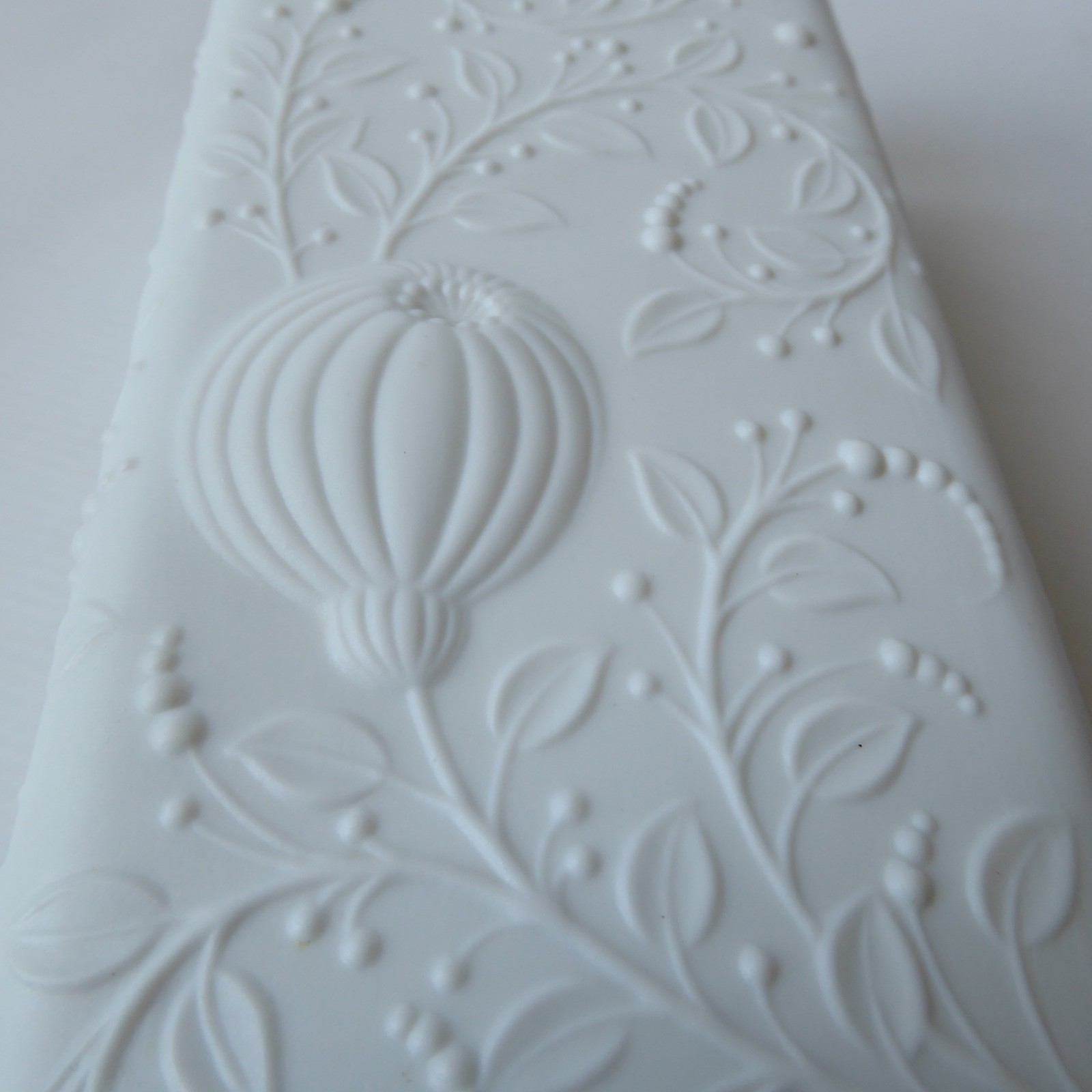 AK Kaiser Germany vintage bisque porcelain op-art square rectangular vase 548 - Image 9