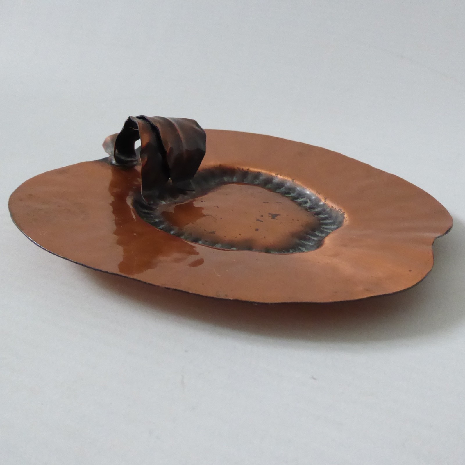 Handmade solid copper apple wall hanging plaque, pin dish. Made in USA, vintage - Image 5