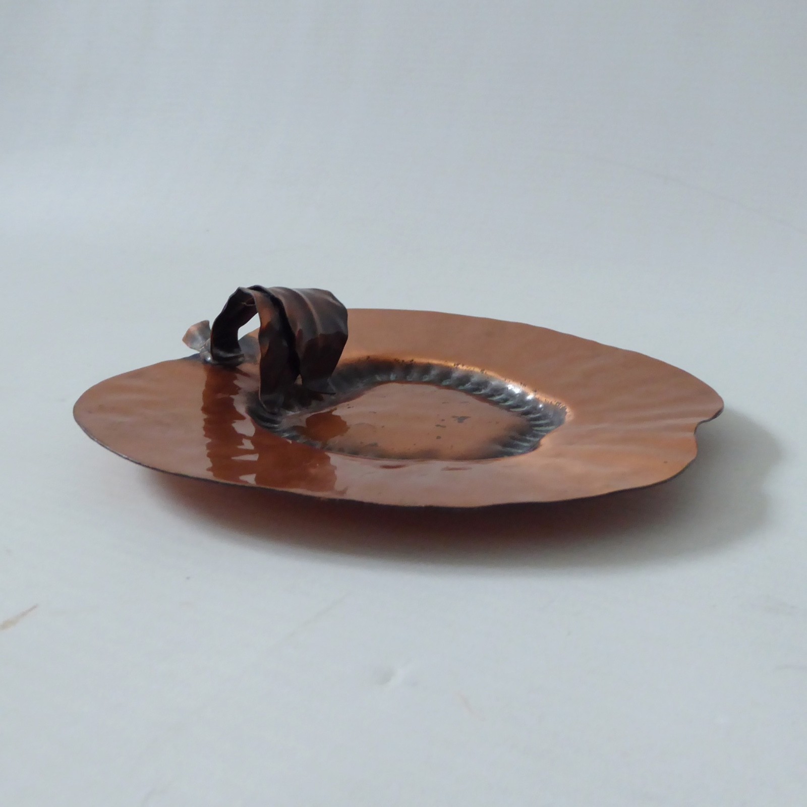 Handmade solid copper apple wall hanging plaque, pin dish. Made in USA, vintage - Image 6