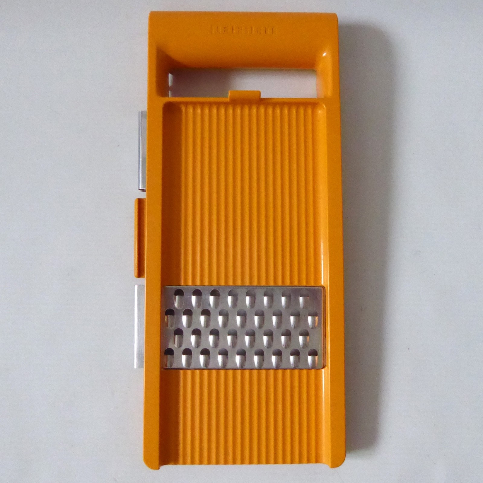 Leifheit German 4 in 1 grater slicer retro vintage 1970s. Interchangeable orange - Image 2