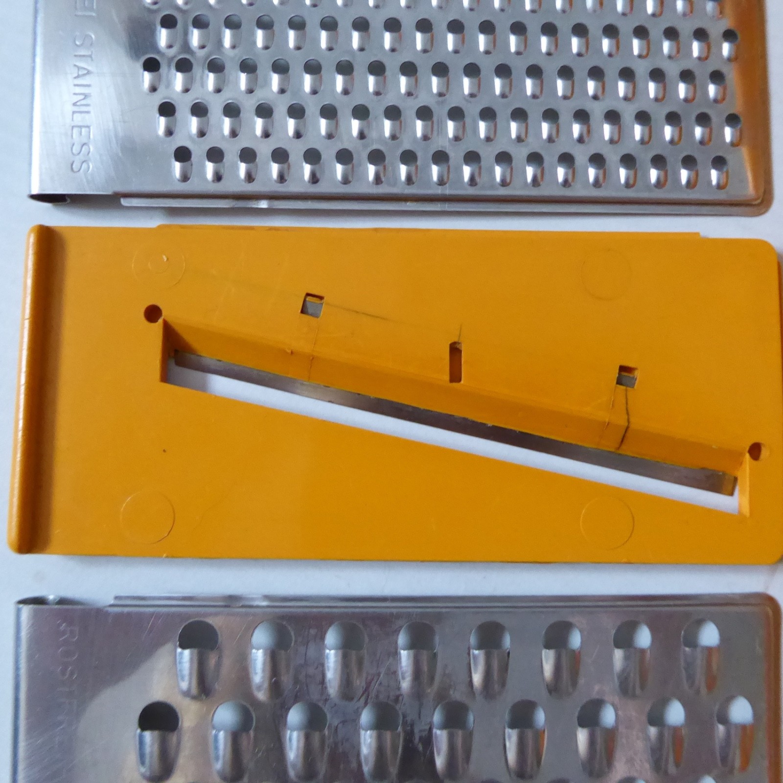 Leifheit German 4 in 1 grater slicer retro vintage 1970s. Interchangeable orange - Image 8