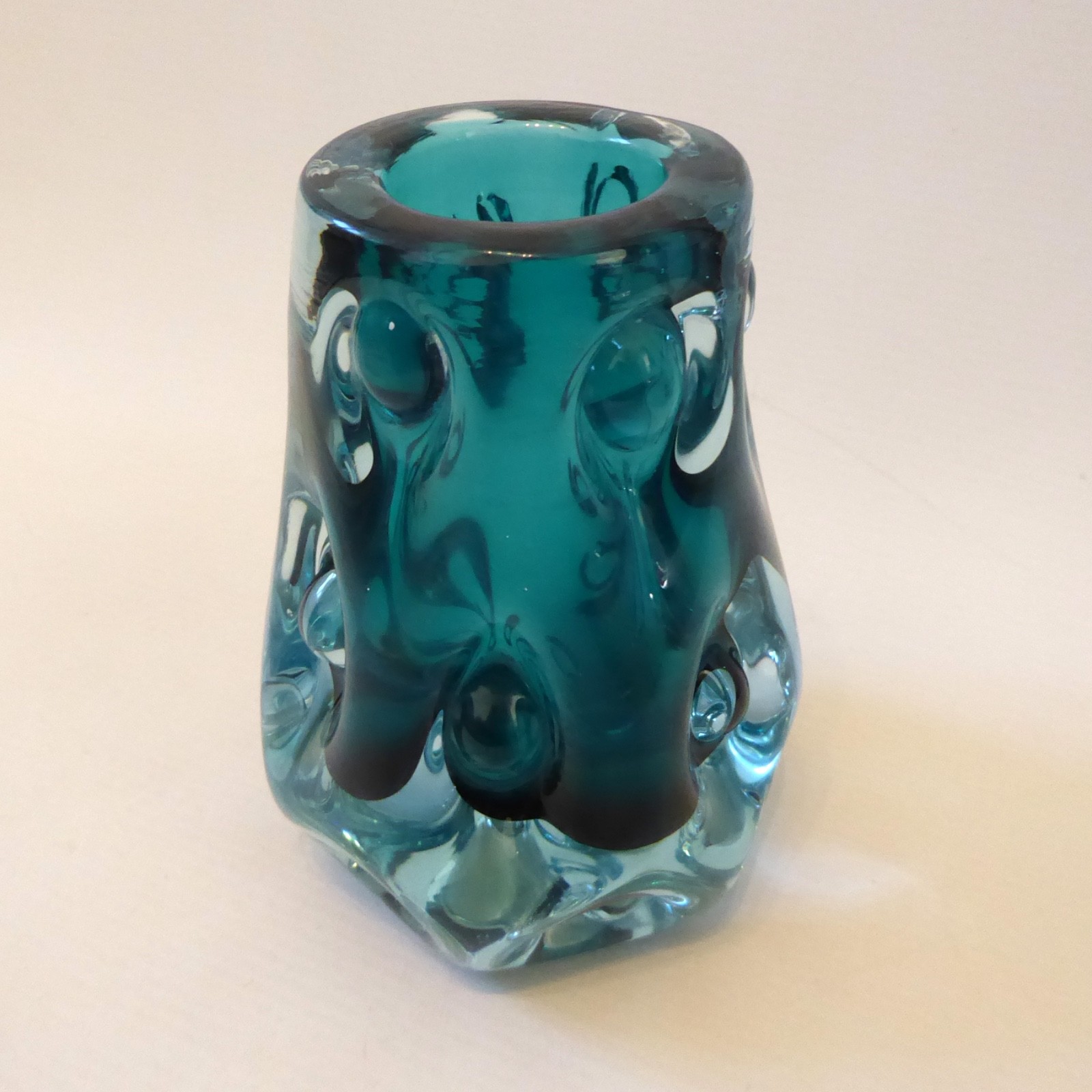 Liskeard teal blue, aqua cased, art glass knobbly dimple vase, Jim Dyer. 1970s - Image 5
