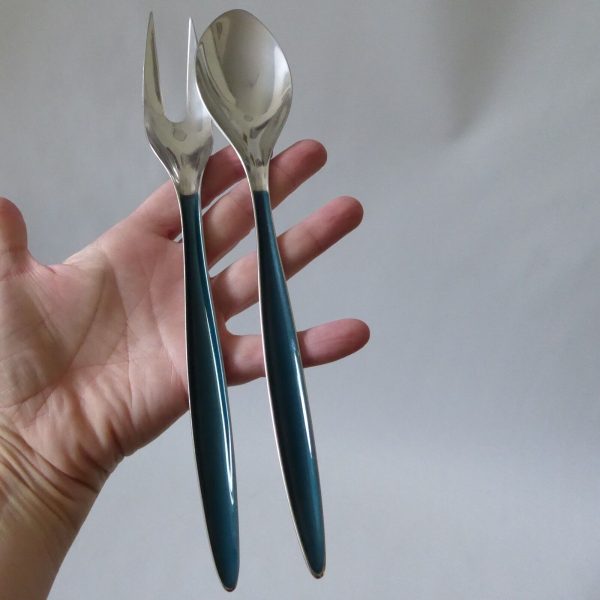 Mid century Cathrineholm Norway Cathedral salad servers. Serving spoon fork teal - Image 6