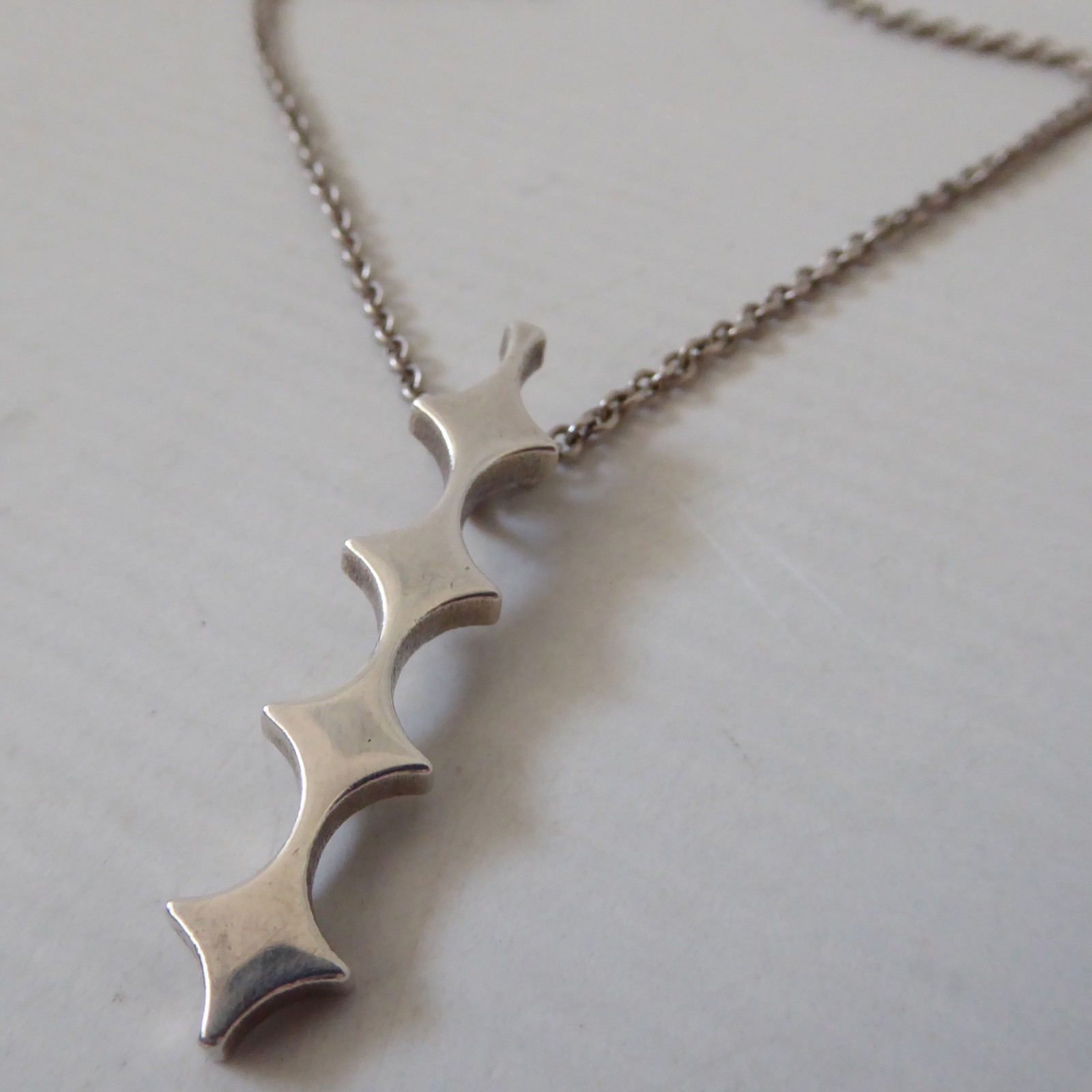 NB modernist pendant & necklace. Signed NS06, nickel silver alloy. Vintage style - Image 5