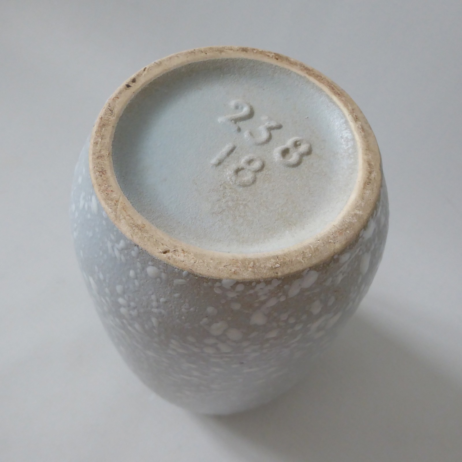 Scheurich 238/18 West German Pottery ceramic grey & white 1950s splatter vase - Image 13
