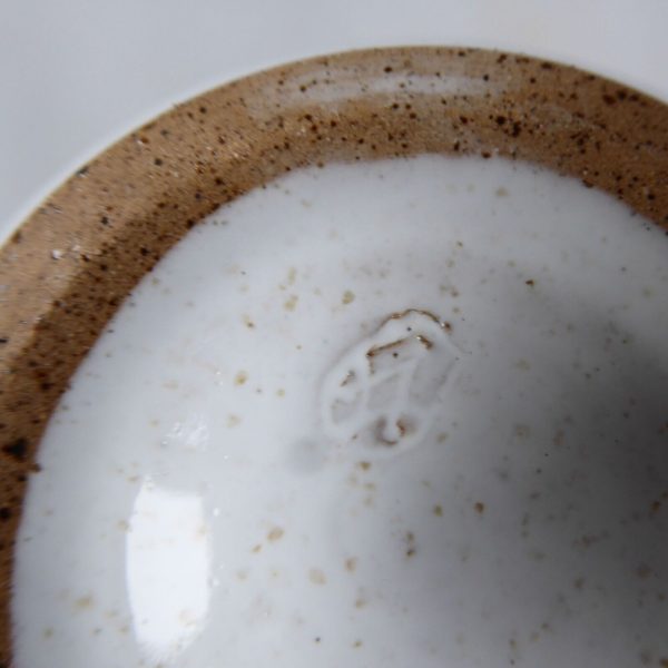 Signed vintage studio pottery bud stem vase, handmade thrown stoneware, white 7" - Image 12