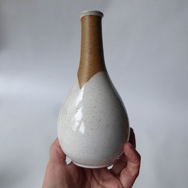 Signed vintage studio pottery bud stem vase, handmade thrown stoneware, white 7" - Image 5