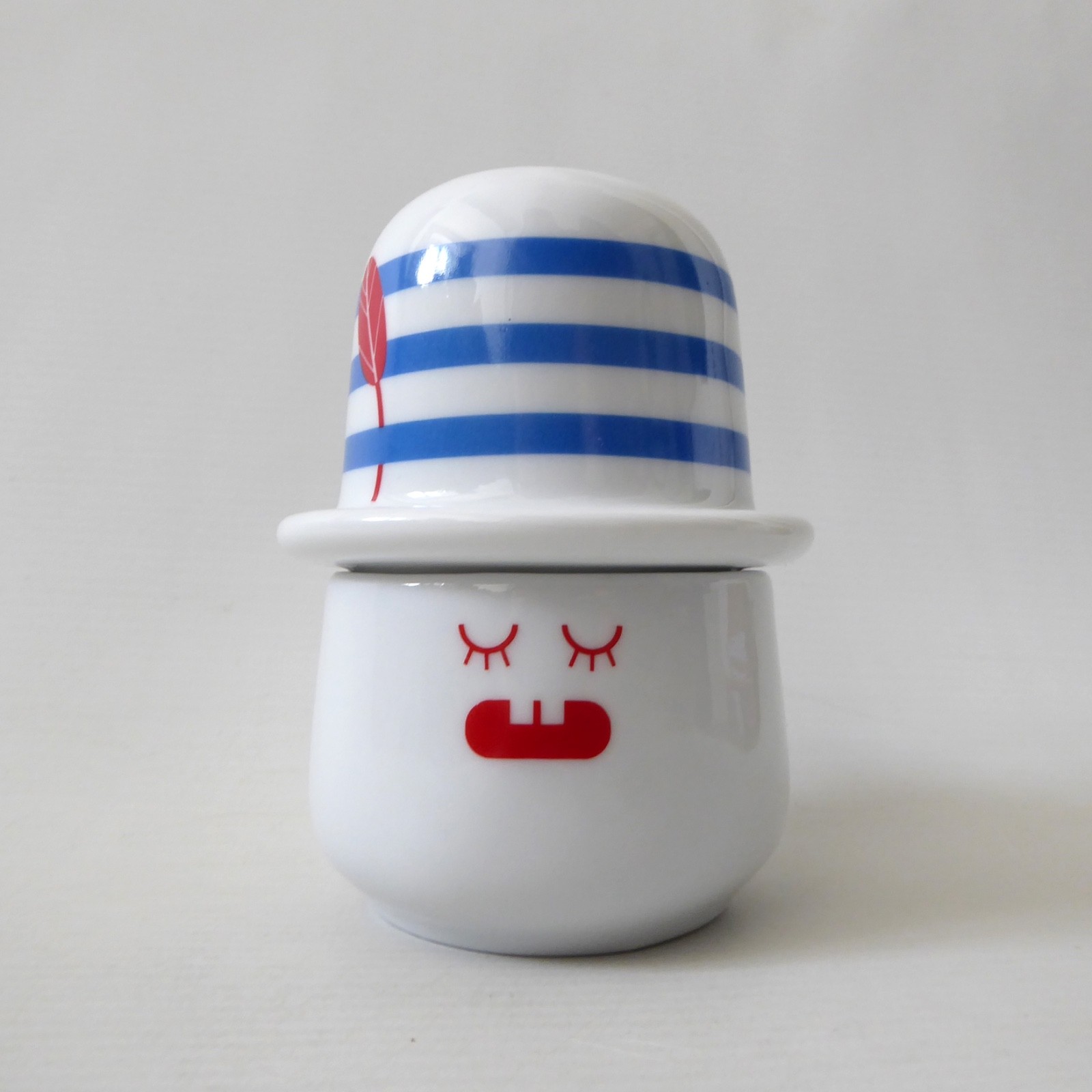 Thomas Rosenthal Germany Pepe & Friends Camila Prada: egg cup + warming hat cosy - Image 3
