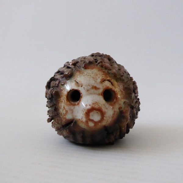 Vintage Briglin studio pottery small hedgehog figurine. Cute round, 1970s retro - Image 3