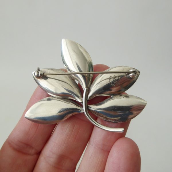 Vintage Danish Aarre & Krogh A&K big leaf sterling silver 925 brooch, modernist - Image 11