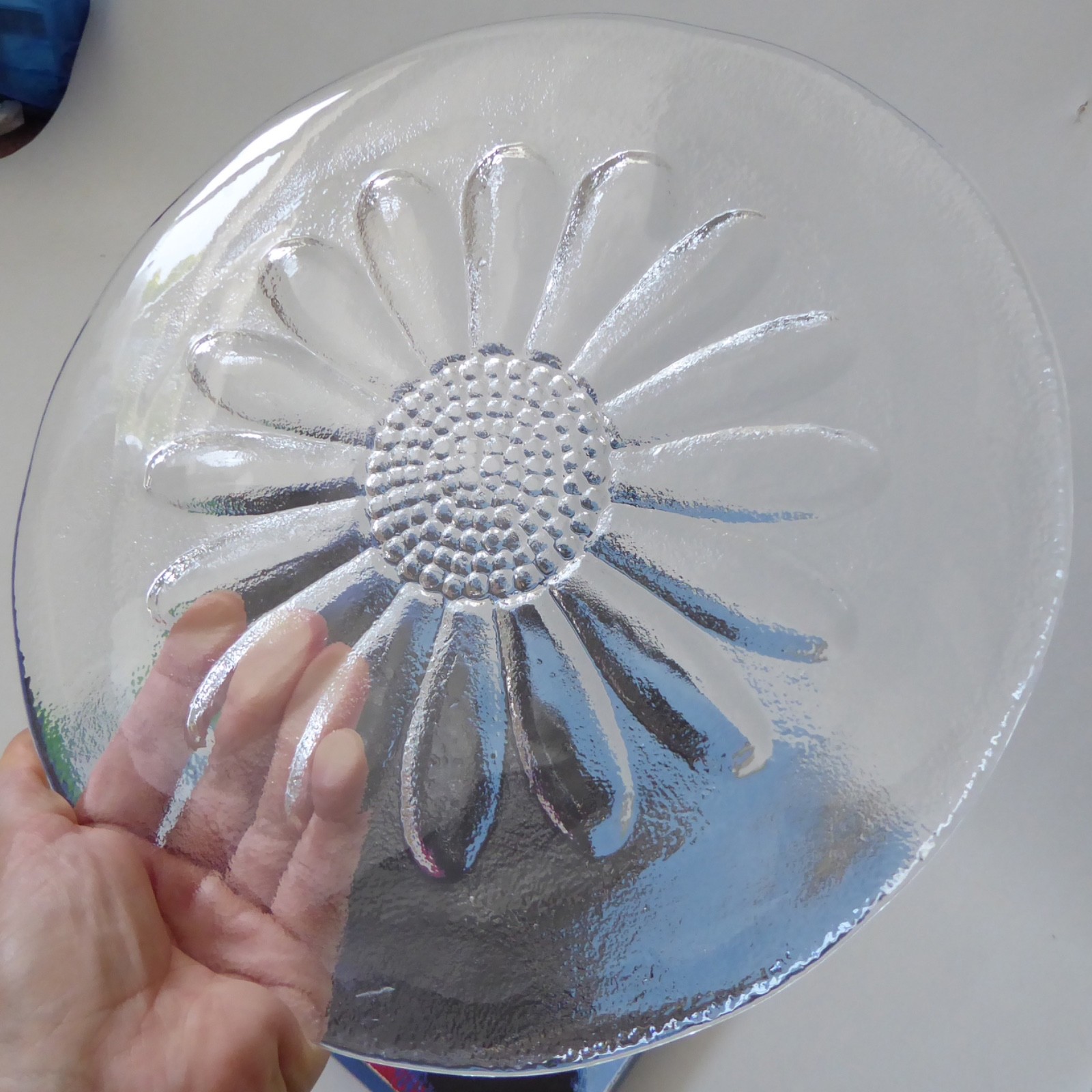Vintage Dartington Crystal glass Daisy cheese platter FT215 Frank Thrower, boxed - Image 9
