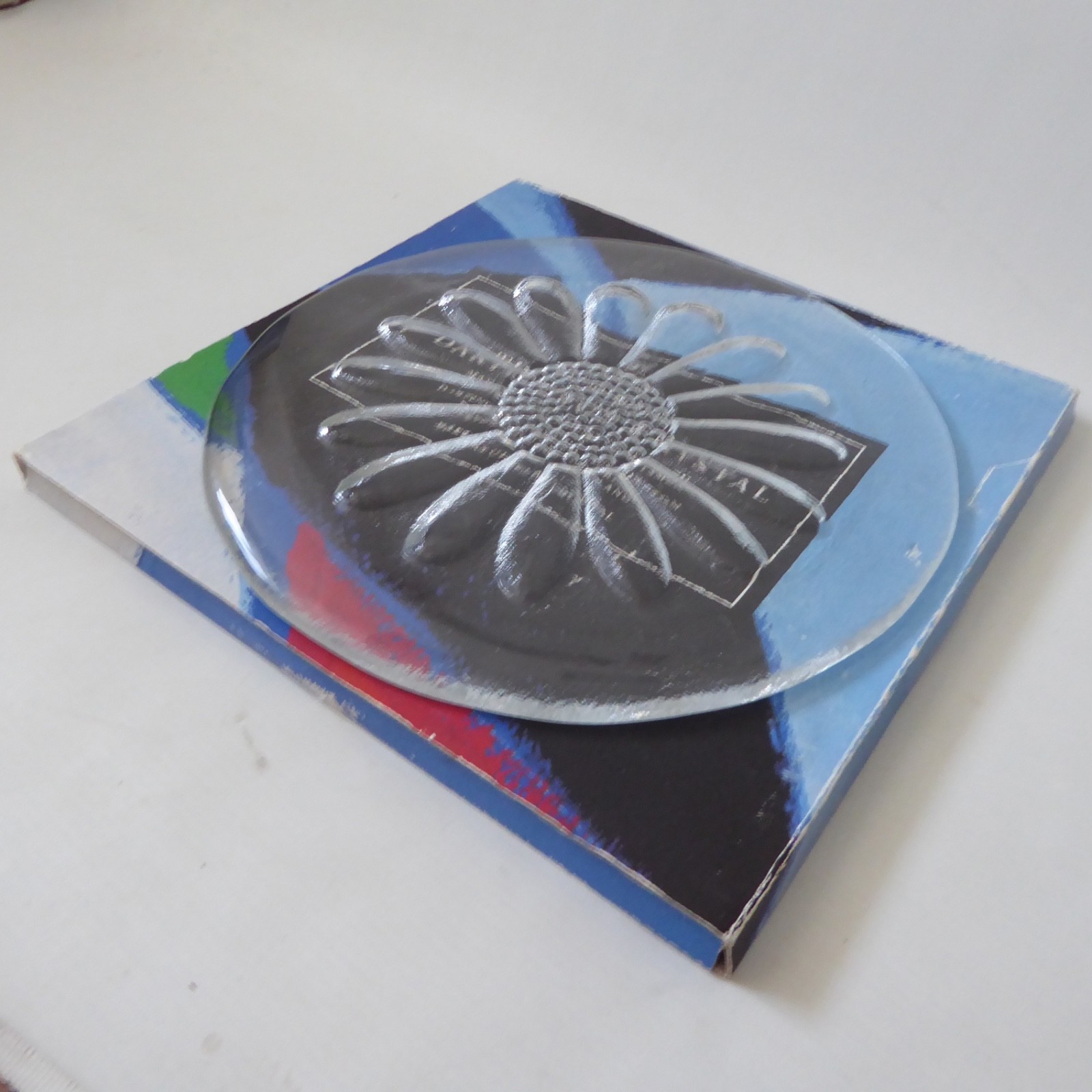 Vintage Dartington Crystal glass Daisy cheese platter FT215 Frank Thrower, boxed - Image 10