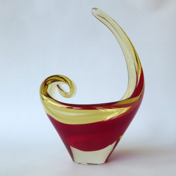 Vintage Murano art glass scoop bowl. Red amber cased dish, 1960s 1970s MCM retro - Image 3