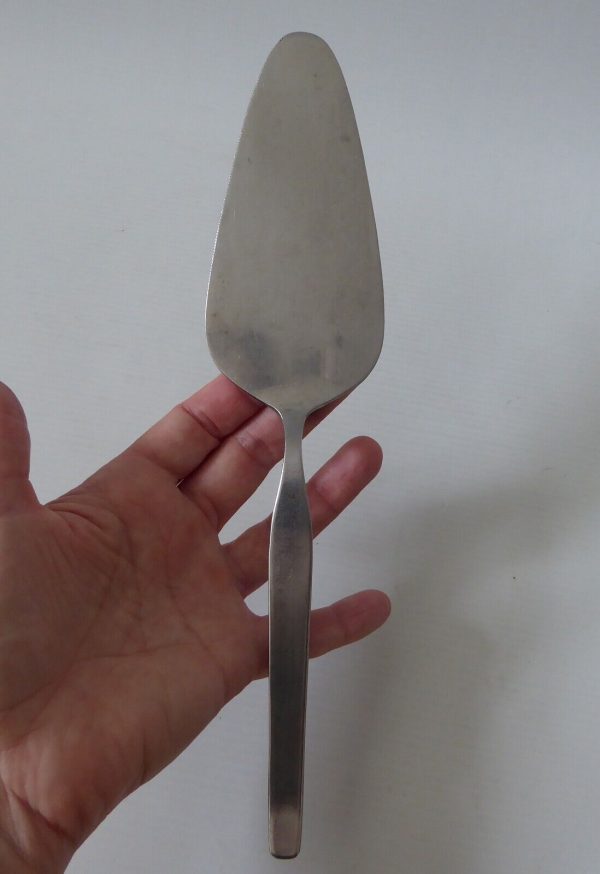 Vintage Viners Profile stainless steel cake slicer, pie server lifter. Retro 70s