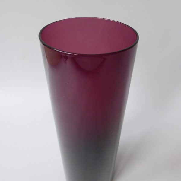 Vintage art glass tall cylinder vase like Whitefriars amethyst soda. 1960s/1970s - Image 5