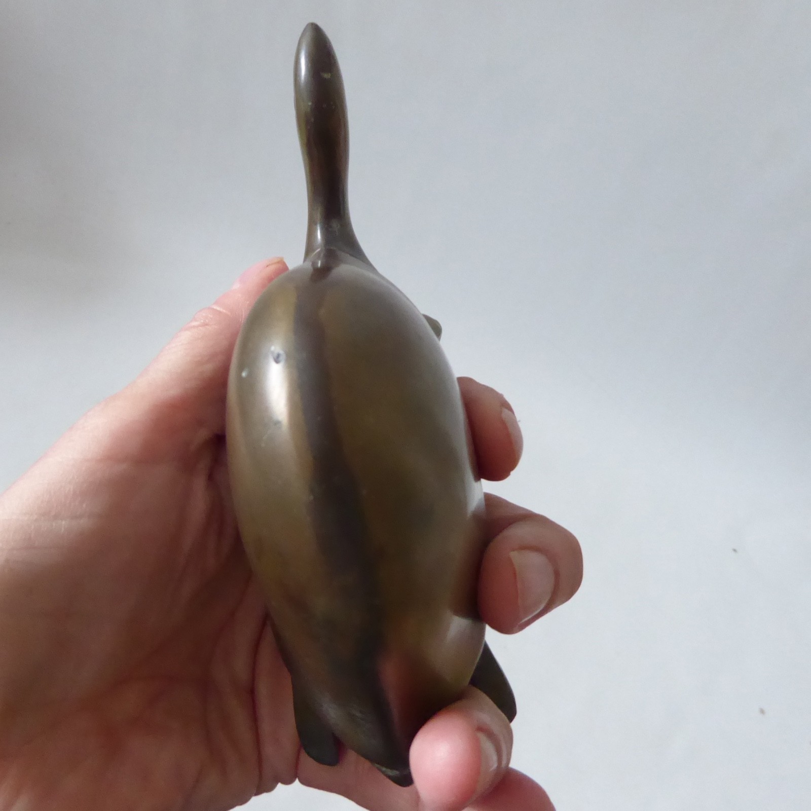 Vintage brass tortoise, minimal retro metal figure. Sculpture ornament, turtle - Image 6