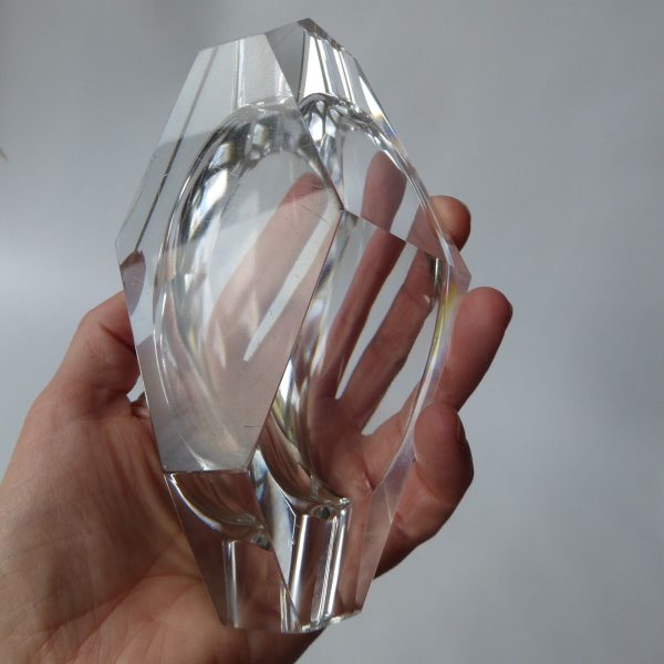 Vintage modernist art glass crystal ashtray bowl. Art Deco style faceted clear - Image 15