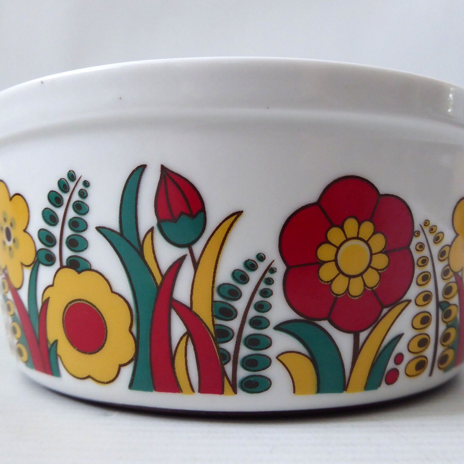 Vintage retro Freiberg Cordoflam cooking oven casserole dish. Flower power red - Image 6