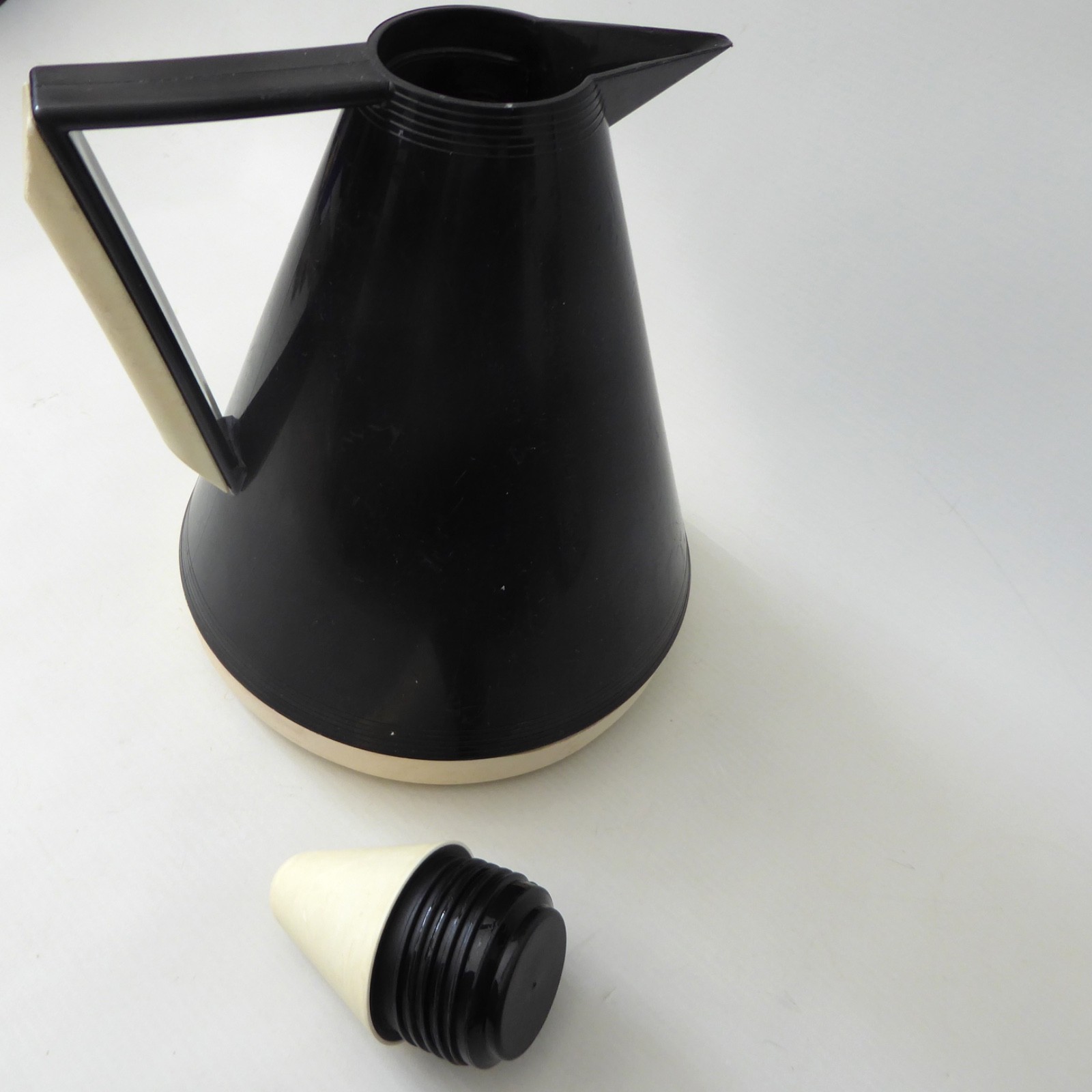 West German BMF conical vacuum jug flask. Vintage 1970s retro black white, cone - Image 18