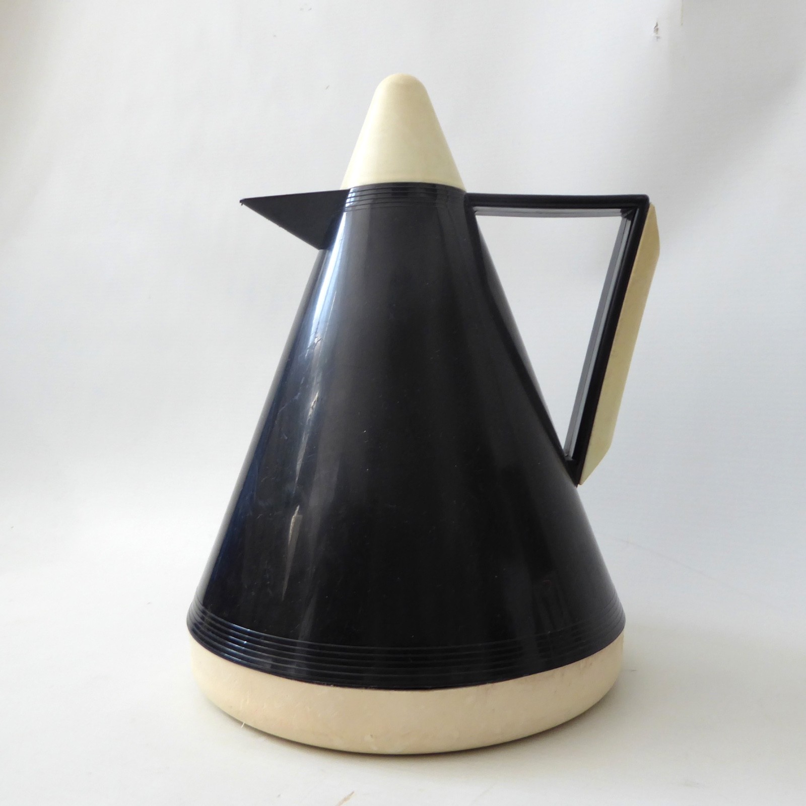 West German BMF conical vacuum jug flask. Vintage 1970s retro black white, cone