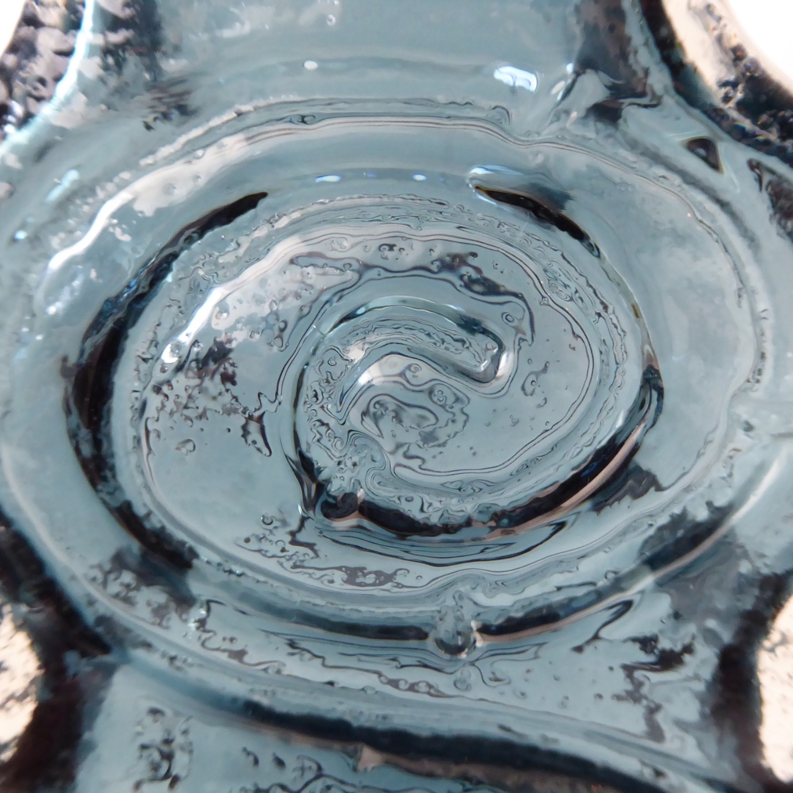 Whitefriars Glass 9675, Indigo Cello art glass vase, Geoffrey Baxter vintage 60s - Image 17