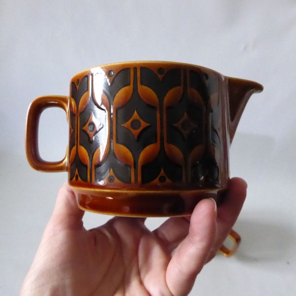 2 Hornsea Heirloom brown vintage jugs, short & large. 70s John Clappison pottery - Image 8