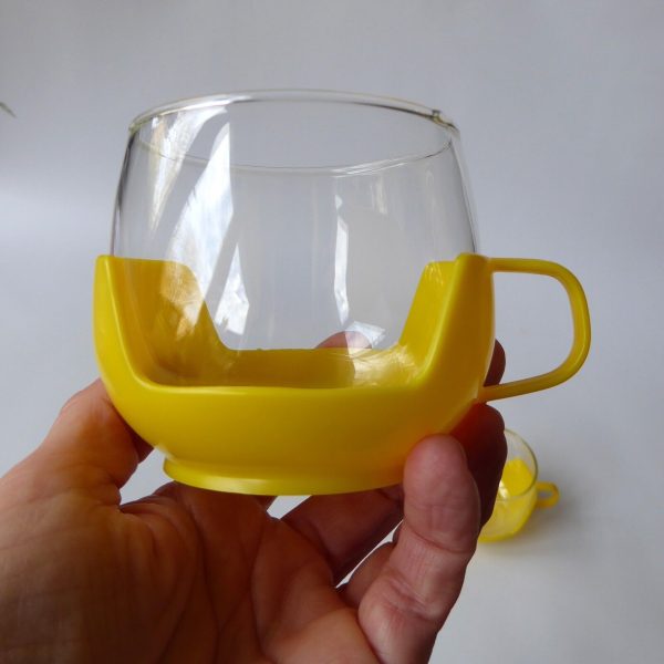 2x Melitta 1970s vintage glass coffee tea cups in holders, yellow retro. Pyrex - Image 8