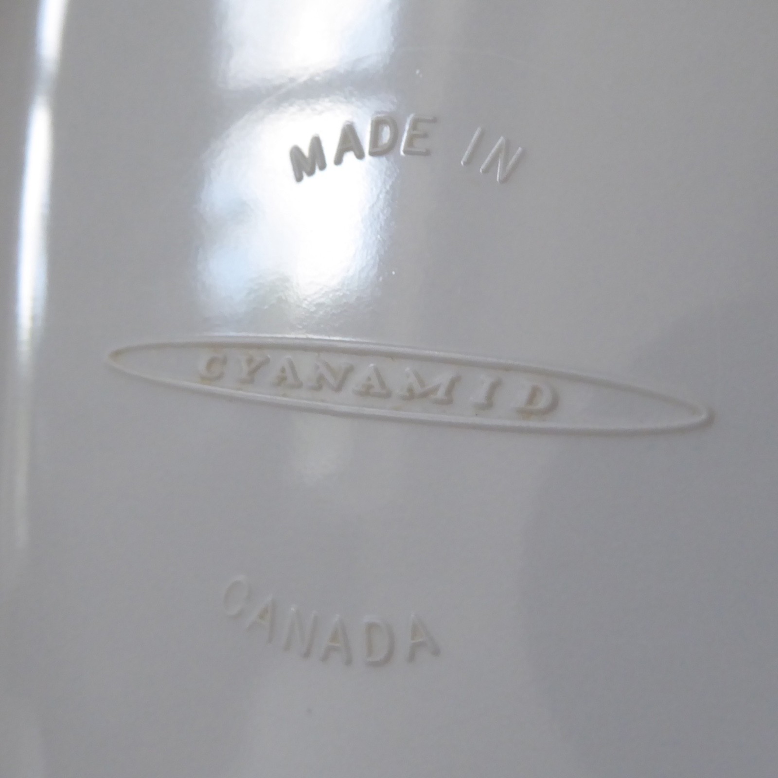 Cyanamid Canada large vintage melamine ashtray bowl, asymmetric abstract retro - Image 15
