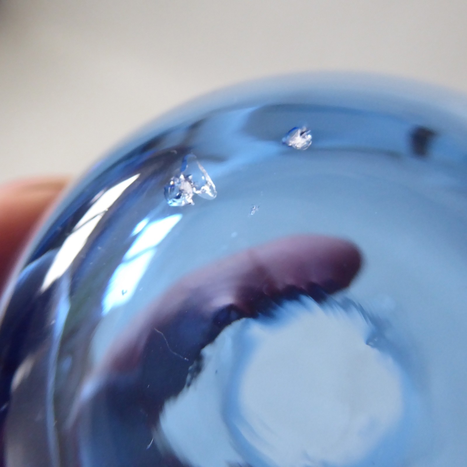 Edinburgh Crystal sky blue ruffle rim small art glass vase, Scottish vintage EC - Image 12