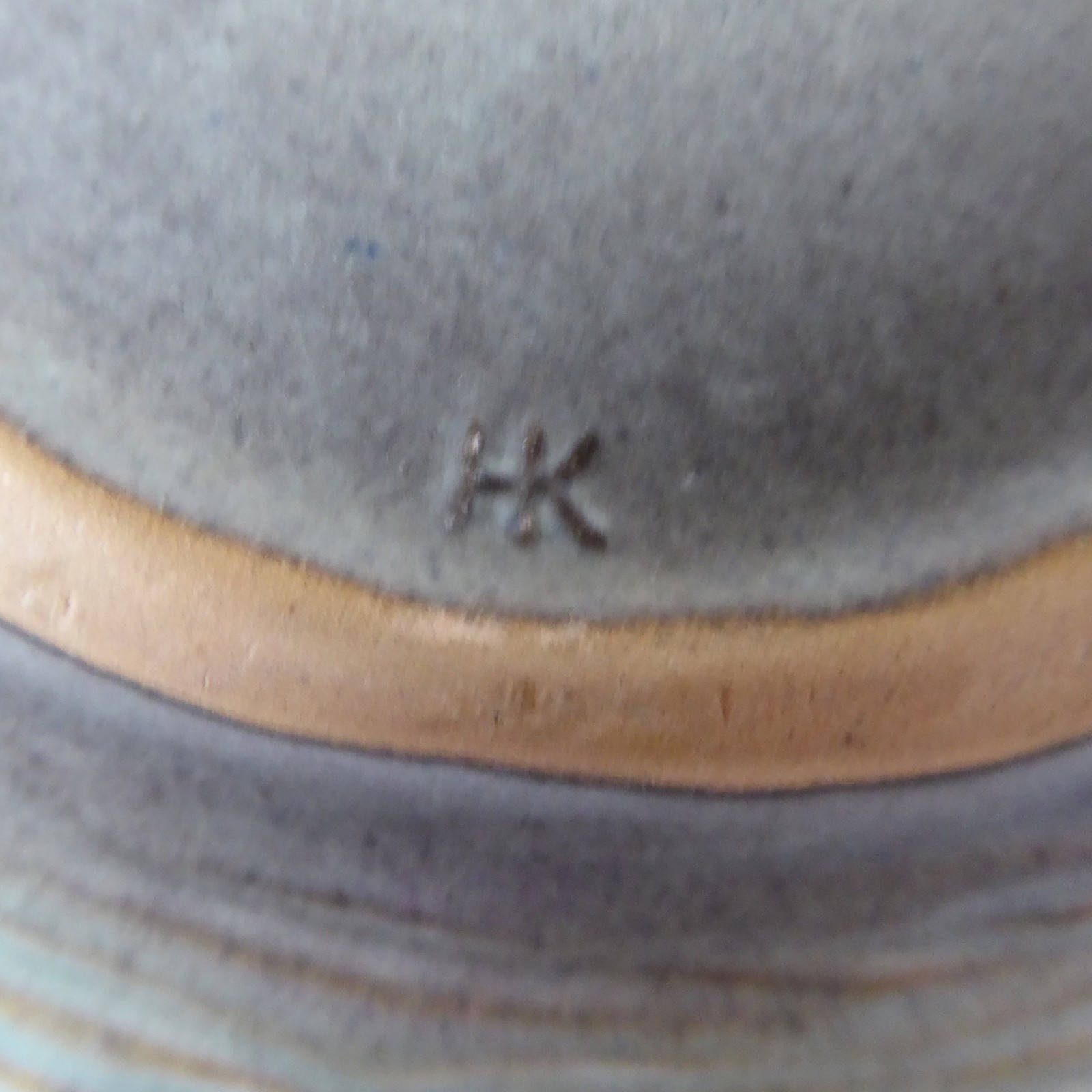 Humlebaek Keramik Denmark for Danfoss art pottery triangular pottery dish, HK - Image 10