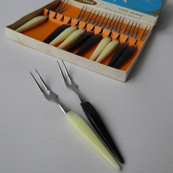 Little Forks set 12 steel cocktail pickle nibbles snack forks, 1950s mid century - Image 8