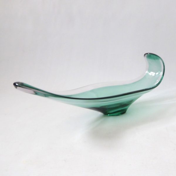 Long green art glass cased bowl, vintage mid century style. Scoop, curled retro - Image 3