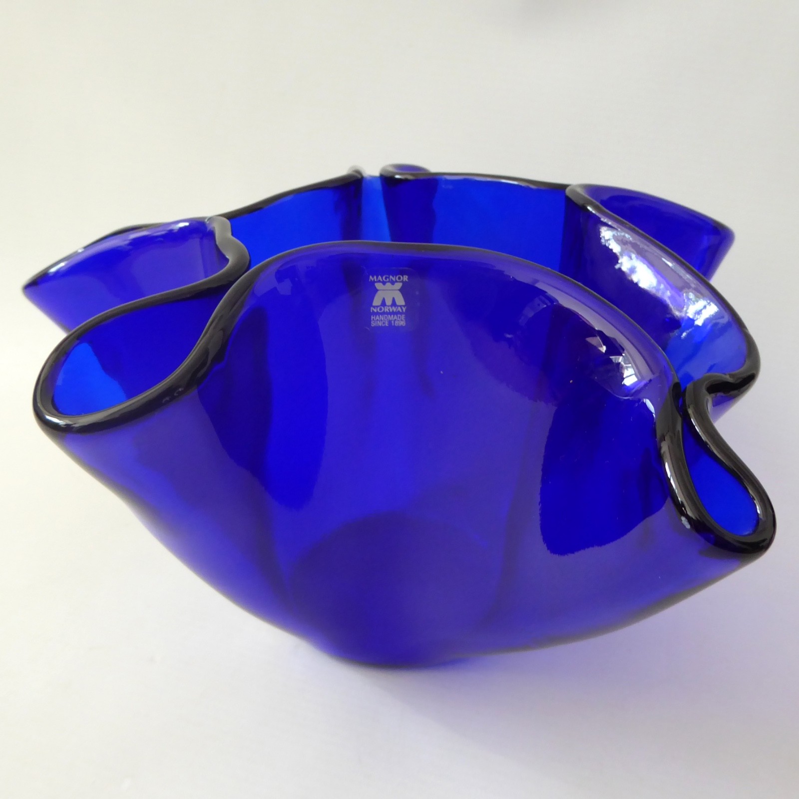 Magnor Norway vintage art glass handkerchief vase, Scandinavian 6" blue handmade