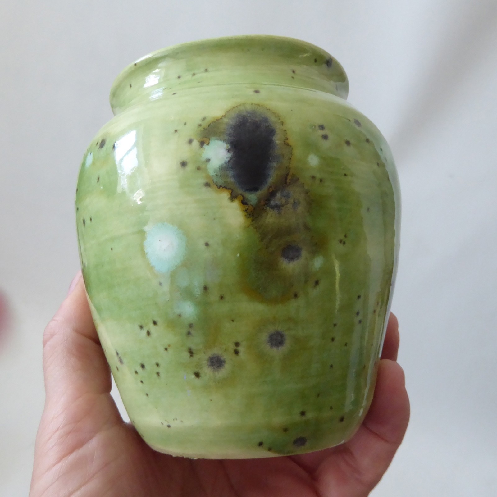 Mark Baker at Trad Pots Poole vintage art pottery vase, lime olive green spotty - Image 9