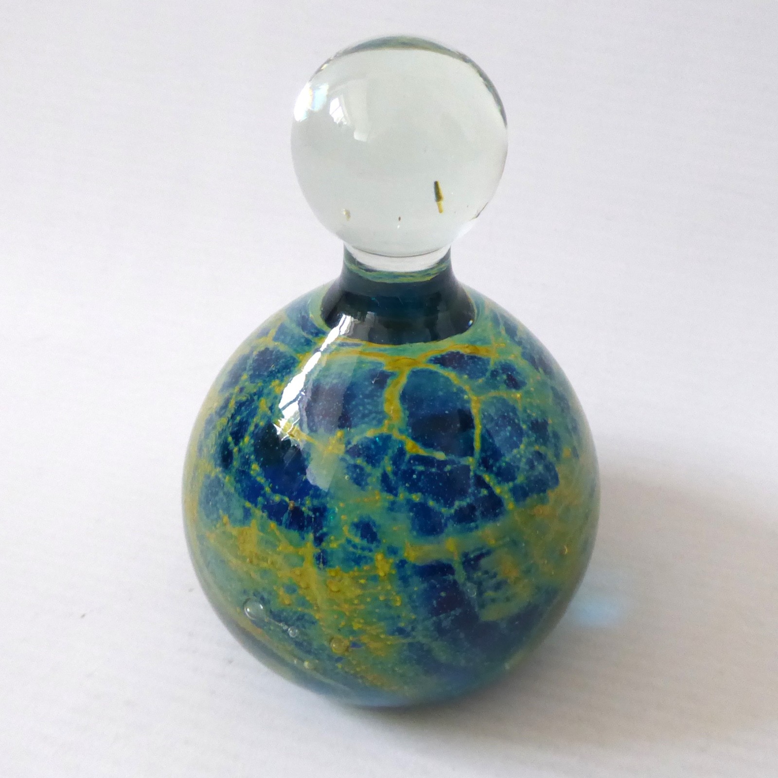 Mdina vintage glass paperweight + top knob Sea & Sand, blue + gold trails. Malta - Image 2