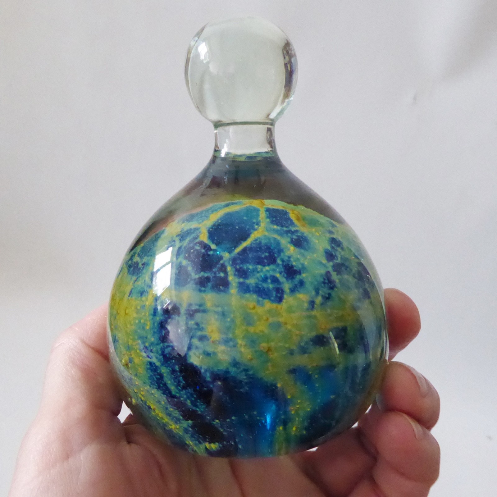 Mdina vintage glass paperweight + top knob Sea & Sand, blue + gold trails. Malta - Image 4