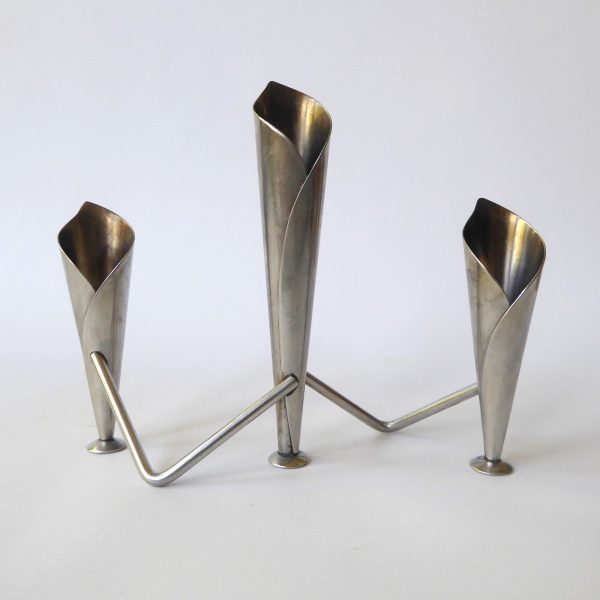 Mid century Danish stainless steel candle holder, candlestick. Modernist 3 cones - Image 3