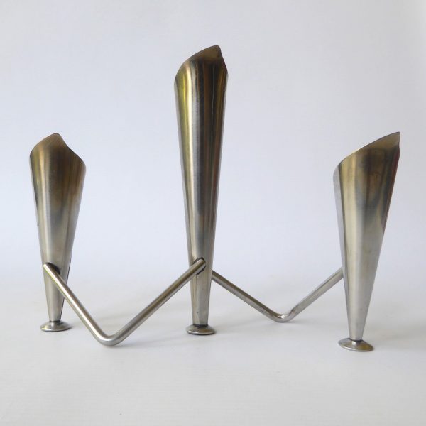 Mid century Danish stainless steel candle holder, candlestick. Modernist 3 cones - Image 5