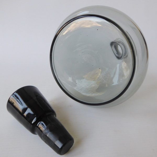 Mid century drinks decanter, smokey grey glass, modernist 1960s 1970s barware - Image 12