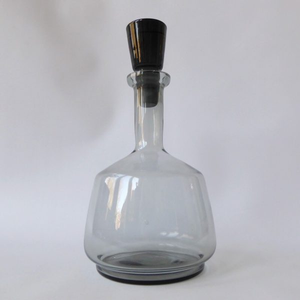 Mid century drinks decanter, smokey grey glass, modernist 1960s 1970s barware - Image 3