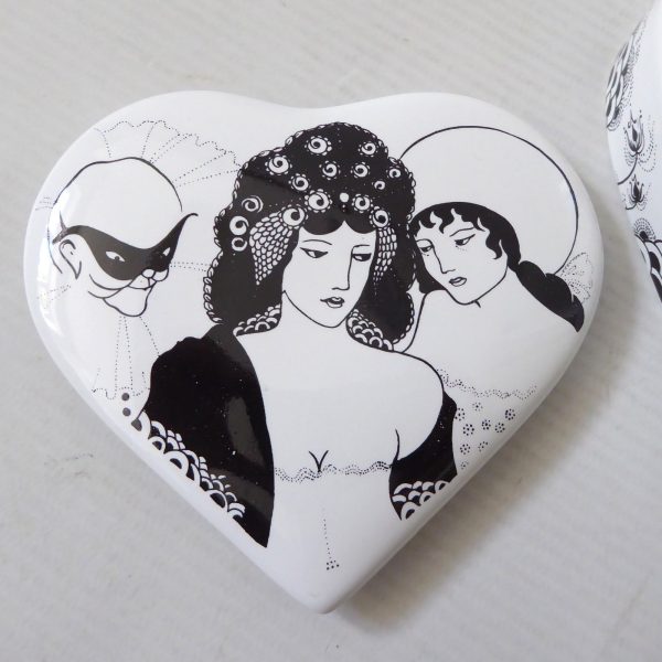 Poole Pottery Aubrey Beardsley Collection ceramic heart shaped container box '79 - Image 9