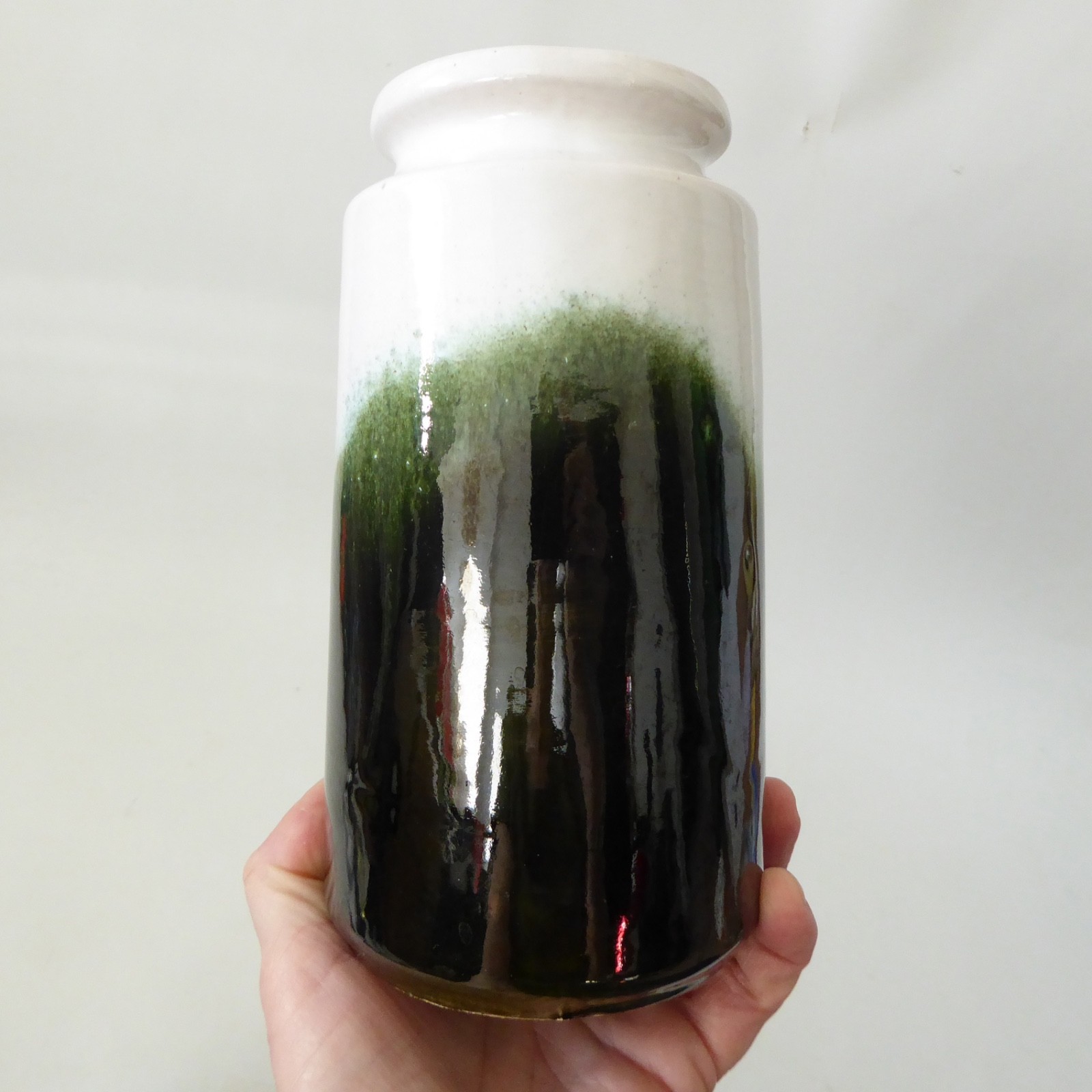 Scheurich West German vase 201-18, deep green & white, ceramic pottery, vintage - Image 5