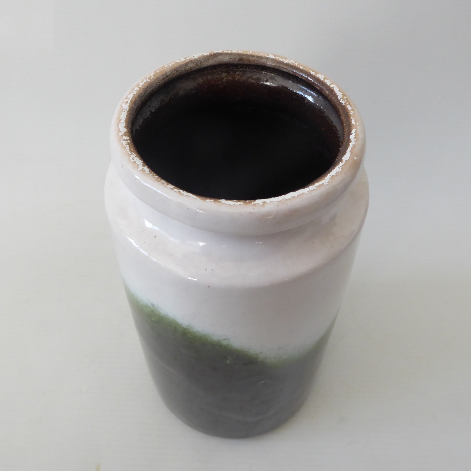 Scheurich West German vase 201-18, deep green & white, ceramic pottery, vintage - Image 7