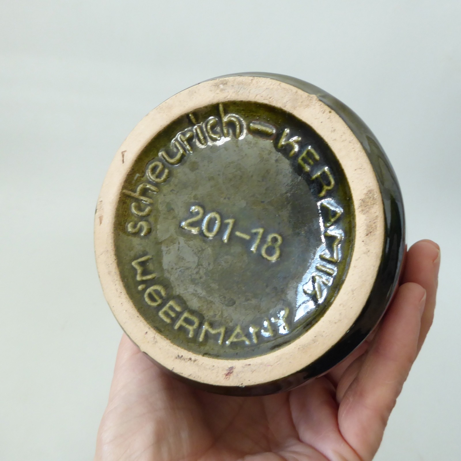 Scheurich West German vase 201-18, deep green & white, ceramic pottery, vintage - Image 9