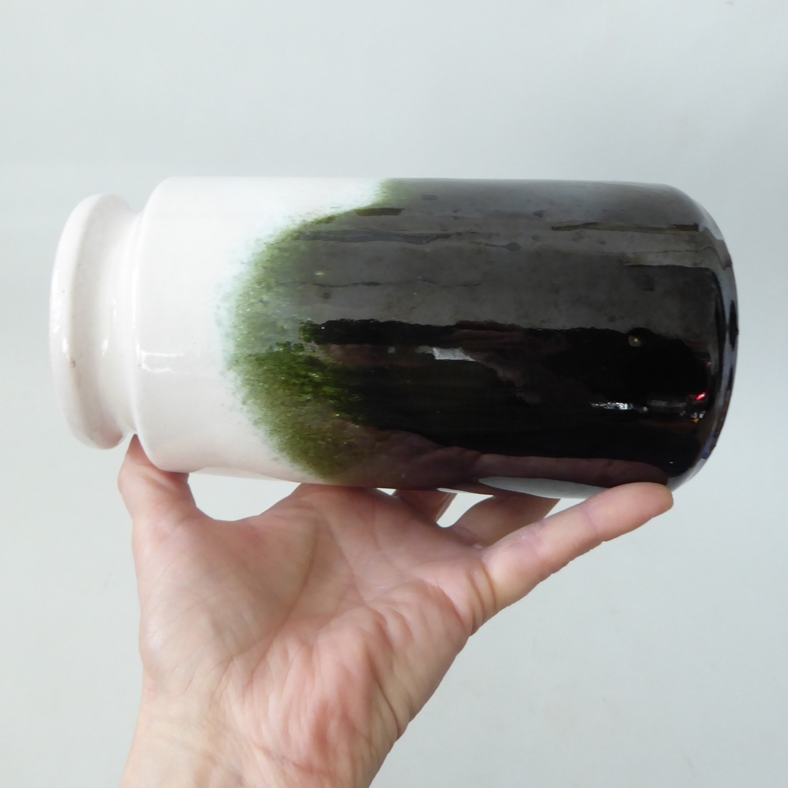 Scheurich West German vase 201-18, deep green & white, ceramic pottery, vintage - Image 10