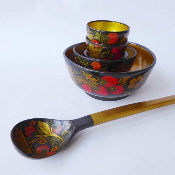 Set 6 vintage USSR Soviet Russian Lacquer Ware bowls & spoon. Khokhloma gold 70s - Image 4
