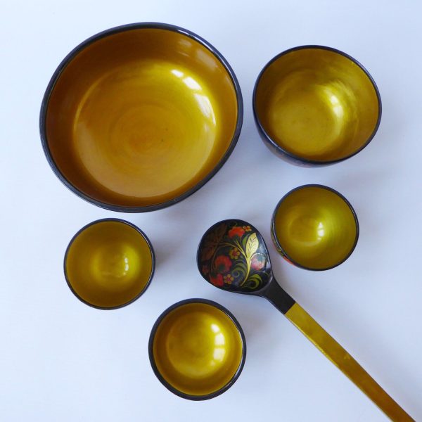 Set 6 vintage USSR Soviet Russian Lacquer Ware bowls & spoon. Khokhloma gold 70s - Image 5