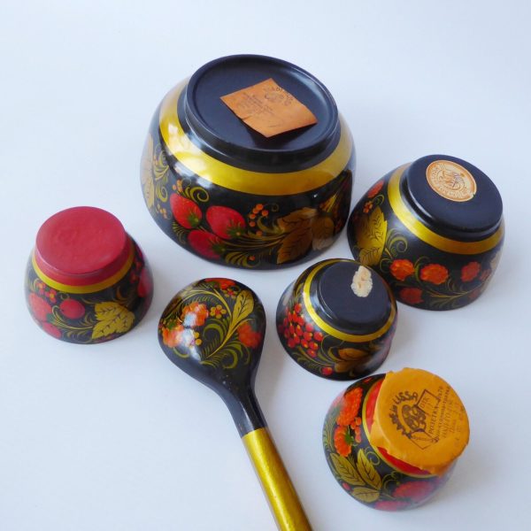 Set 6 vintage USSR Soviet Russian Lacquer Ware bowls & spoon. Khokhloma gold 70s - Image 6
